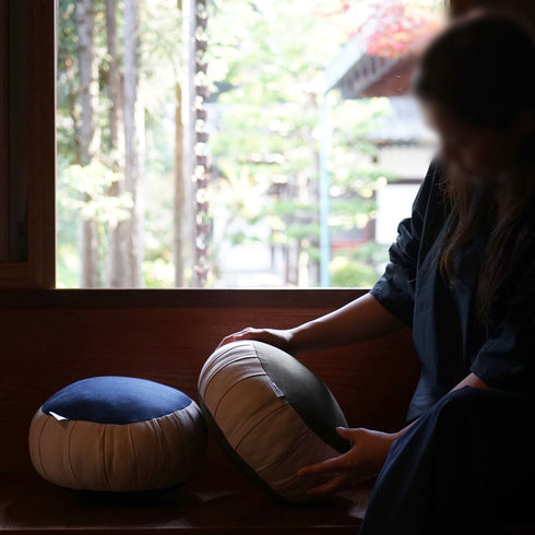 arahant.坐蒲(坐禅用)