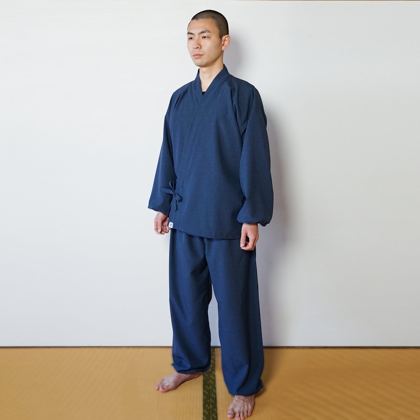 【新作】大愚式 オリジナル作務衣(オールシーズン/男女兼用)刺繍名入れ